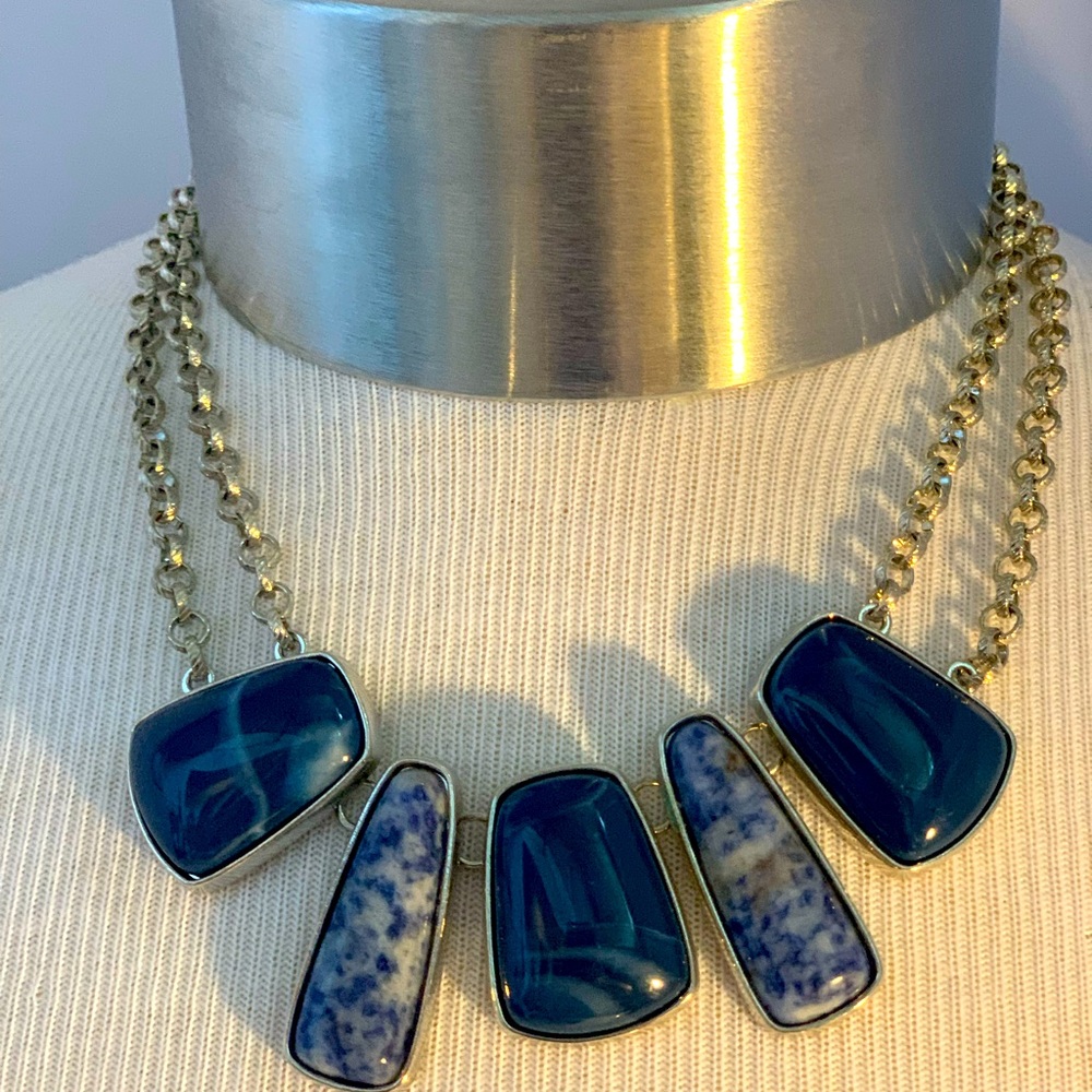 Lápiz lazuli stone necklace